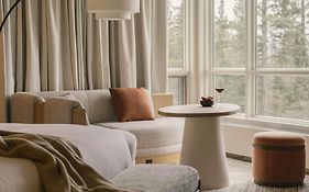 Rimrock Banff, Emblems Collection